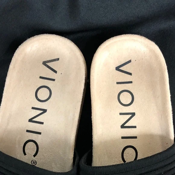 Vionic women’s sandals Sz 7.5 - Picture 5 of 7